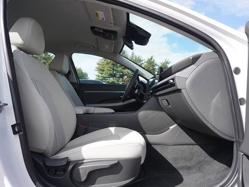 Used 2024 Hyundai Sonata SEL image 31