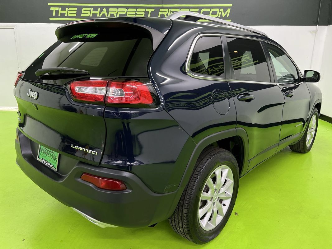 Used 2015 Jeep Cherokee Limited AWD/4WD image 10