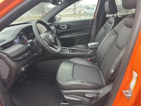 New 2026 Jeep Compass Latitude image 59