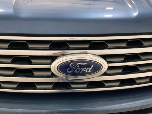 Used 2018 Ford Expedition Max XLT w/ Equipment Group 202A RWD image 27