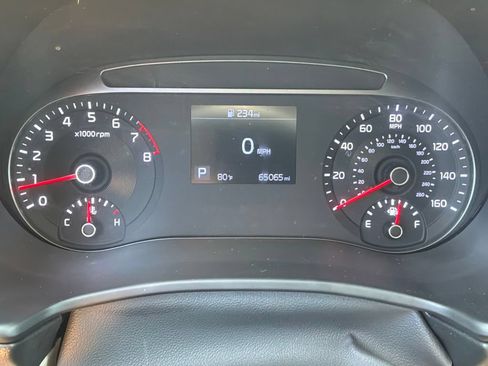 Used 2022 Kia Soul LX FWD image 22