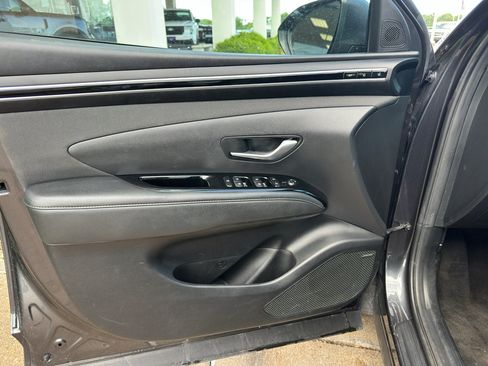 Used 2023 Hyundai Tucson Limited AWD/4WD image 10