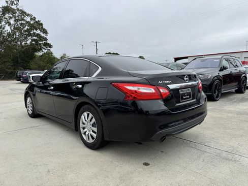 Used 2016 Nissan Altima 2.5 S w/ Power Driver Seat Package image 17