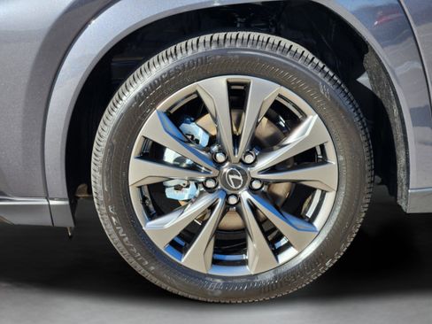 New 2026 Lexus UX 300h FWD image 6