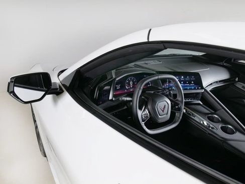 Used 2026 Chevrolet Corvette Stingray Coupe w/ Z51 Performance Package RWD image 23