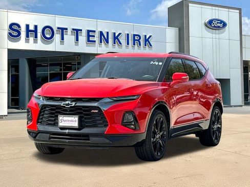 Used 2021 Chevrolet Blazer RS w/ Enhanced Convenience Package image 3