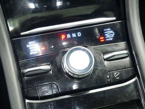 Used 2022 Jeep Grand Cherokee Summit w/ Advanced Protech Group IV AWD/4WD image 27