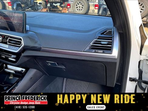 Used 2022 BMW X3 xDrive30i w/ M Sport Package image 13