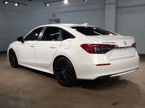 Used 2022 Honda Civic Sport image 5