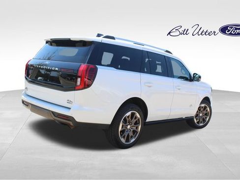 Used 2026 Ford Expedition King Ranch AWD/4WD image 5