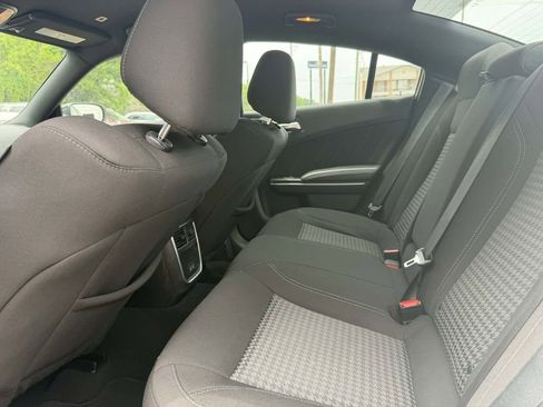 Used 2023 Dodge Charger SXT RWD image 13