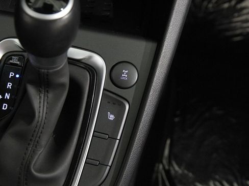 Certified 2023 Hyundai Kona SEL w/ Convenience Package image 17