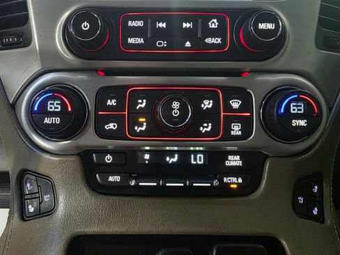 Used 2015 GMC Yukon SLT w/ Open Road Package AWD/4WD image 18