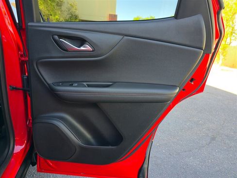 Used 2022 Chevrolet Blazer RS w/ Enhanced Convenience Package FWD image 30