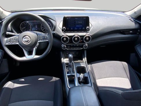 Used 2025 Nissan Sentra SV FWD image 15