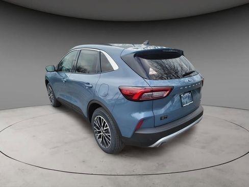 New 2024 Ford Escape SE image 7