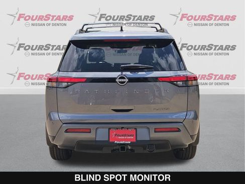New 2026 Nissan Pathfinder Platinum image 5