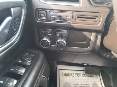 Used 2021 GMC Yukon AT4 image 15