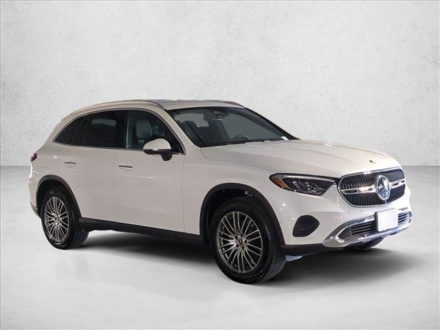 Certified 2026 Mercedes-Benz GLC 300 image 3