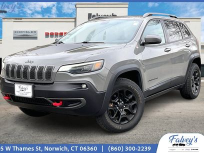 Used 2019 Jeep Cherokee Trailhawk w/ Cold Weather Group