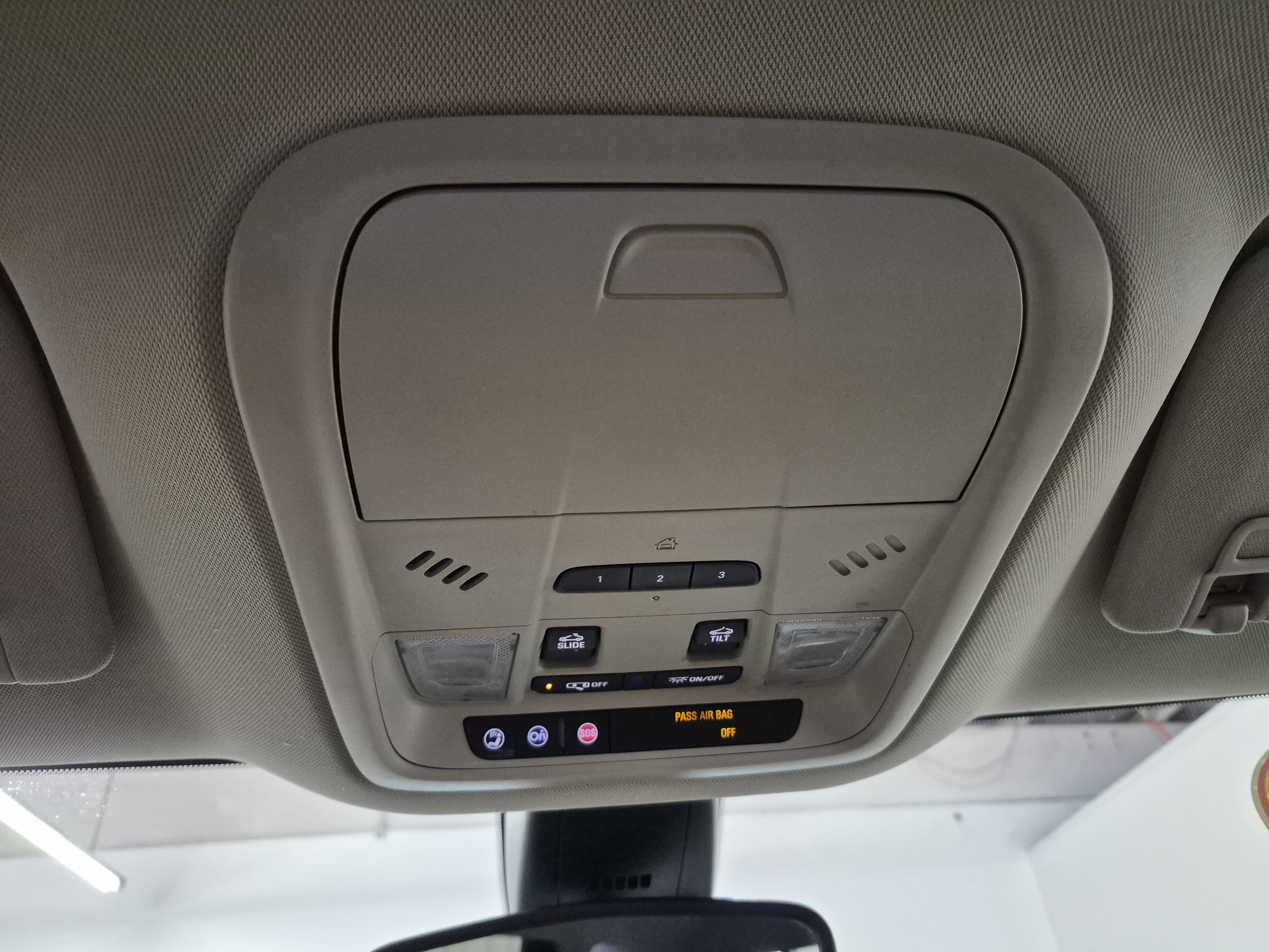 Used 2018 Buick Enclave Premium FWD image 38