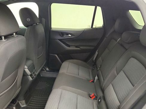 Used 2026 Chevrolet Equinox LT w/ Safety and Technology Package FWD image 19