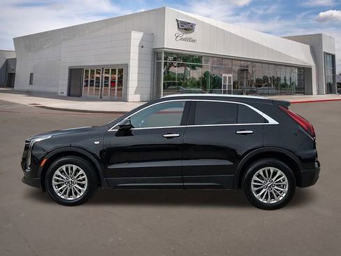 Certified 2025 Cadillac XT4 Premium Luxury image 3