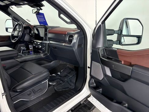 Certified 2023 Ford F150 Lariat image 34