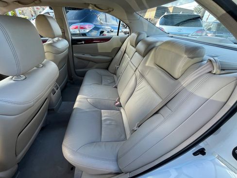 Used 2003 Lexus ES 330 image 14