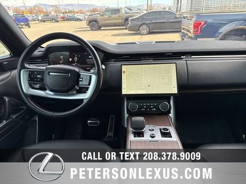 Used 2023 Land Rover Range Rover Long Wheelbase SE image 15