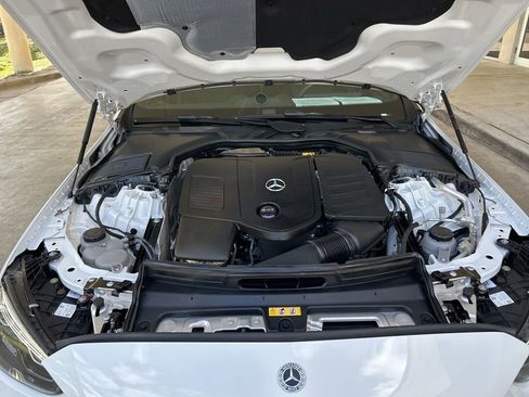 Used 2024 Mercedes-Benz C 300 Sedan image 10