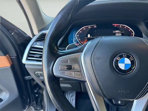 Used 2019 BMW X7 xDrive40i w/ Premium Package AWD/4WD image 16