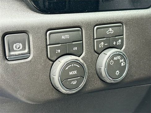 New 2026 Chevrolet Silverado 1500 LT image 13