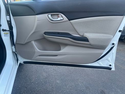 Used 2013 Honda Civic LX image 11