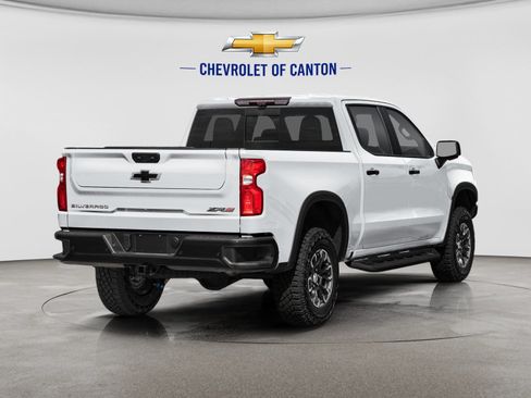 Used 2026 Chevrolet Silverado 1500 ZR2 AWD/4WD image 2