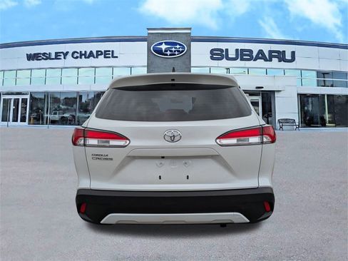 Used 2025 Toyota Corolla Cross L image 6