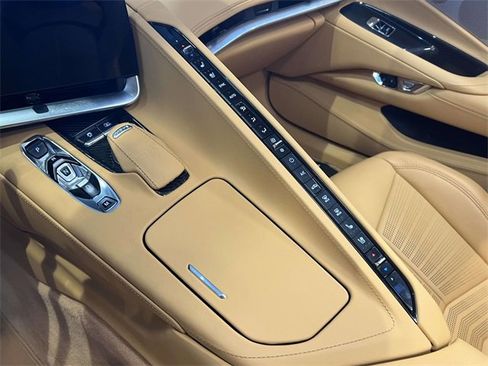 Used 2025 Chevrolet Corvette Stingray Premium Conv w/ Battery Protection Package image 23