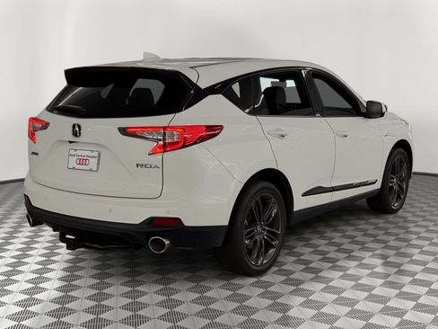 Used 2022 Acura RDX A-Spec FWD image 9