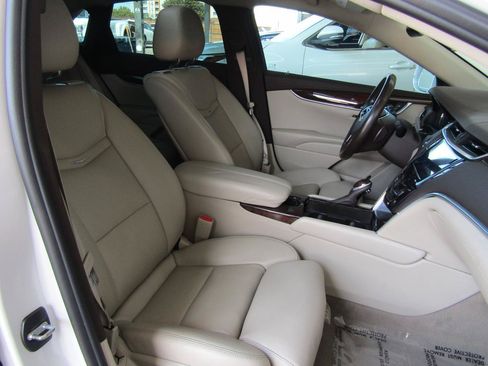 Used 2016 Cadillac XTS Premium FWD image 12