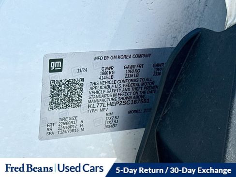 Used 2025 Chevrolet Trax LT FWD image 38