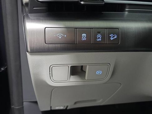 New 2026 Hyundai Kona SE image 18