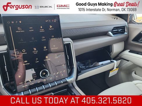 New 2026 GMC Yukon Denali w/ Denali Reserve Package AWD/4WD image 42