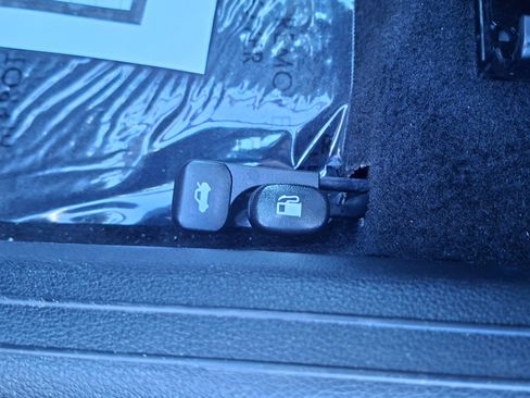 Used 2024 Kia Forte LXS image 10