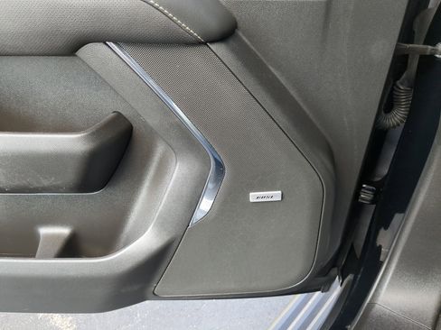 Used 2022 Chevrolet Tahoe Premier image 18