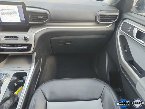 Certified 2023 Ford Explorer XLT w/ Equipment Group 202A image 10