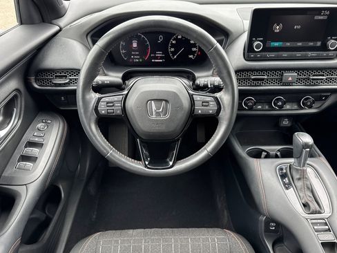 Certified 2024 Honda HR-V Sport image 29