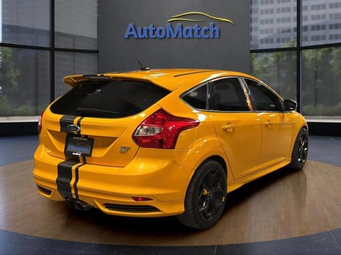 Used 2013 Ford Focus ST FWD image 11