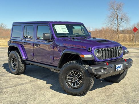 New 2026 Jeep Wrangler Unlimited Rubicon w/ Xtreme 35 Tire Package image 5