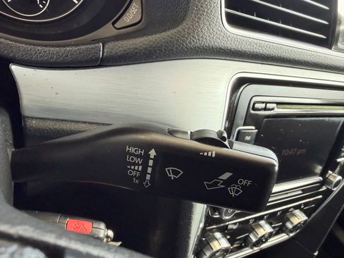 Used 2012 Volkswagen Passat 2.5 SE image 14