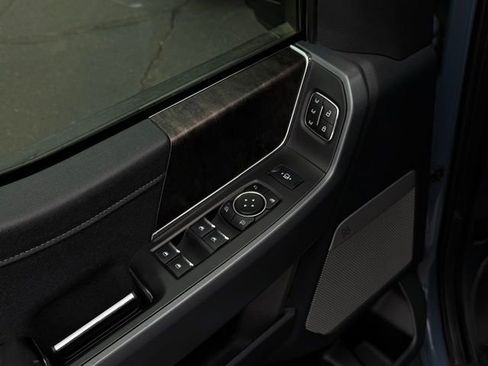 Certified 2023 Ford F250 Lariat w/ Sport Appearance Package image 17